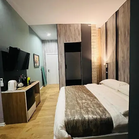 Colombia Apartments&rooms * Durrës