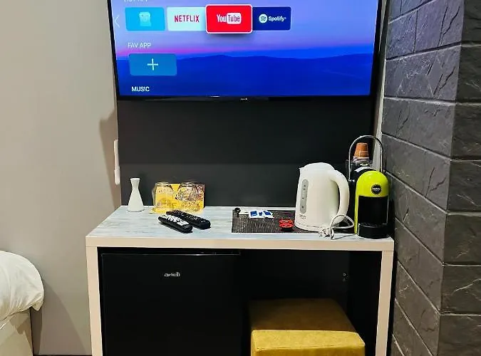 Colombia Apartments&rooms * Durrës