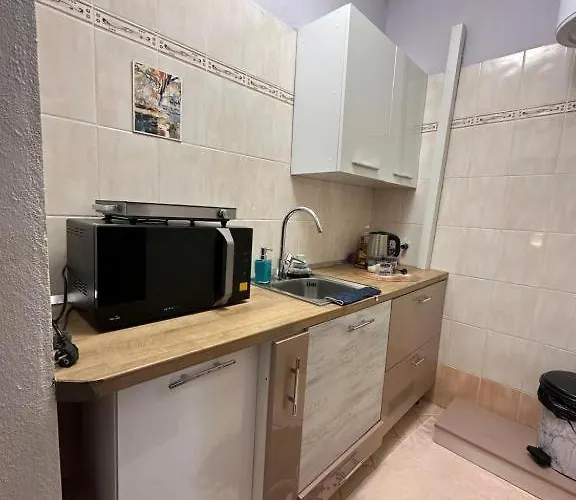 アパート Colombia Apartments&rooms ドゥラス